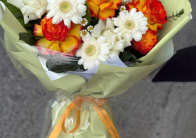 🌼 Bó Hoa Hồng Cam – Nắng Vàng Rực Rỡ 🌼