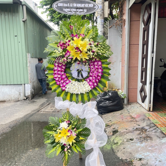 💜 Royal Tribute – Kính Viếng Cao Quý 