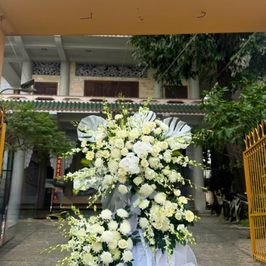 Heavenly Grace – Kệ Hoa Kính Viếng Thanh Cao 