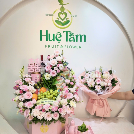 Mâm Lễ Dạm Ngõ Hồng Phúc – Mâm Quả Cưới Hỏi Hoa Tươi Trang Nhã  