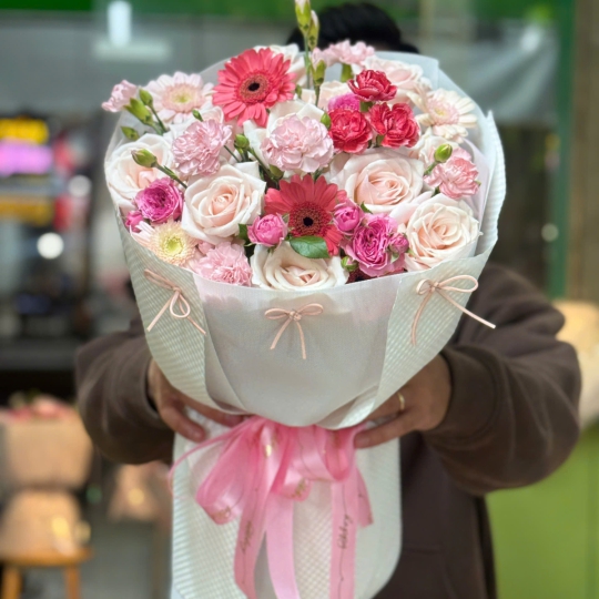 Blushing Elegance – Thanh Sắc Hồng Dịu  