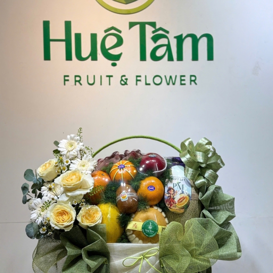 Giỏ Trái Cây Và Hoa Tươi Cao Cấp – Món Quà Sang Trọng, Đầy Ý Nghĩa 