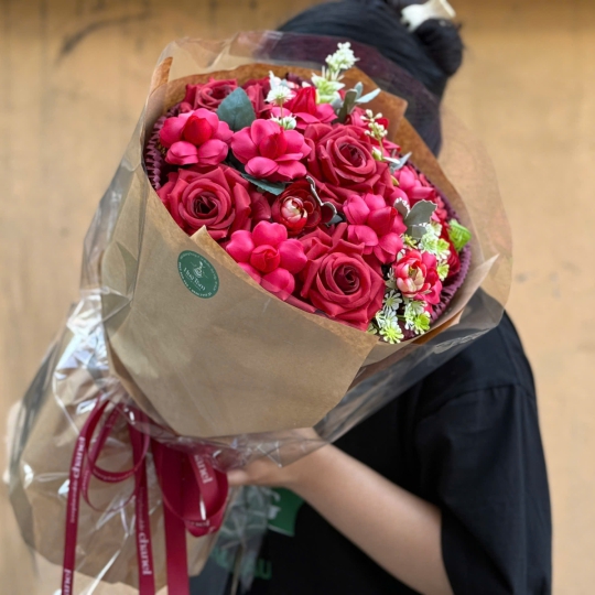 Bó Hoa Sáp Hồng Ruby – Nồng Nàn Yêu Thương  