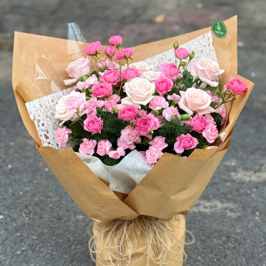 💗 Bó Hoa Hồng Sắc Hồng Dịu Dàng – Ngọt Ngào Yêu Thương 