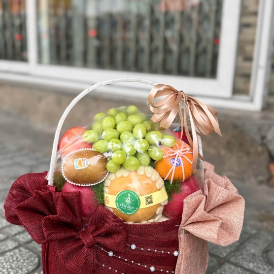 🍇❤️ Giỏ Trái Cây Tươi – Hồng Ngọc Thịnh Vượng  