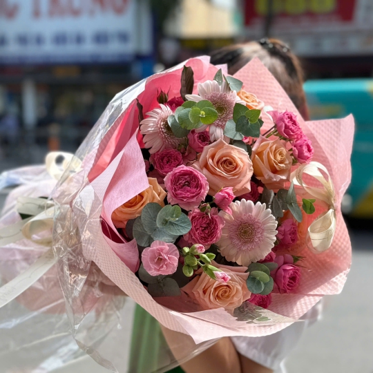 💗 Bó Hoa Hồng Phấn Ngọt Ngào – Sắc Xuân Yêu Thương  