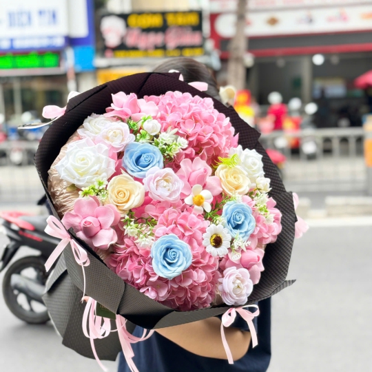 HOA SÁP MỘNG ĐÀO – HƯƠNG SẮC NGỌT NGÀO  