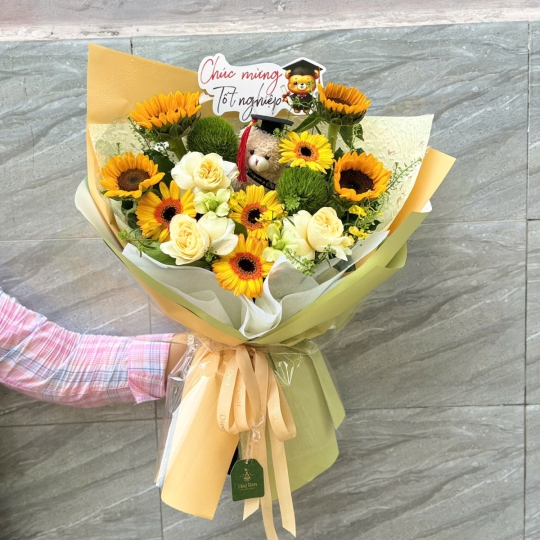 Bó Hoa Hướng Dương Mặt Trời Tốt Nghiệp – Rạng Rỡ Thành Công 