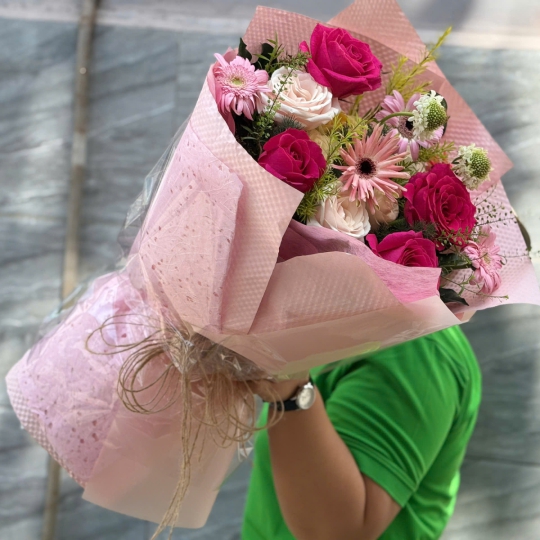 Bó Hoa Hồng Hồng Pastel – Nàng Thơ Ngọt Ngào 