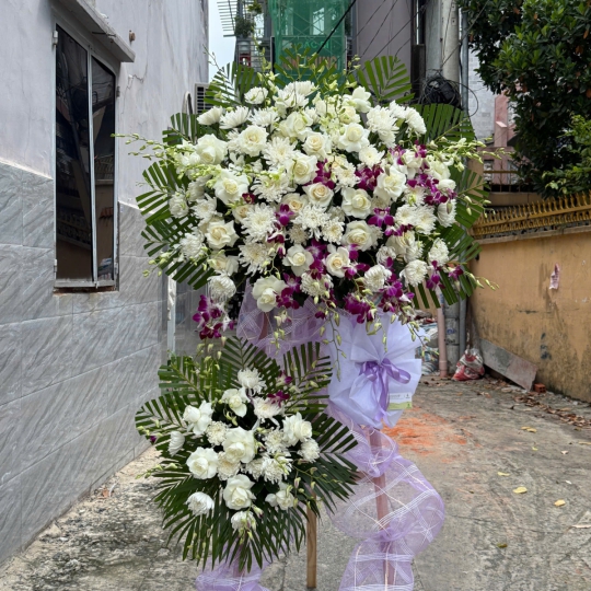 Kệ Hoa Viếng Bạch Lan Tím Thương – Thành Kính Vĩnh Hằng  