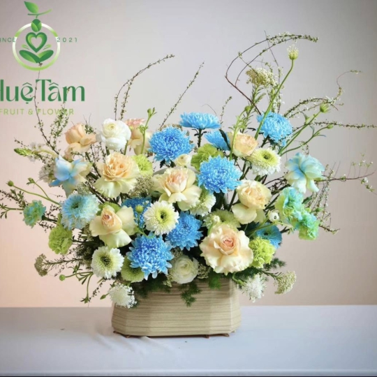 Giỏ hoa style hiện đại 1 