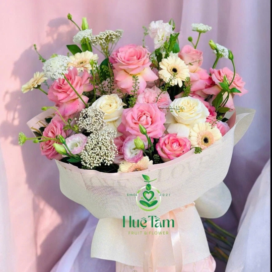 HOA BÓ TRÒN HIỆN ĐẠI TONE HỒNG  