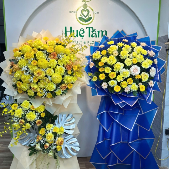 “Kệ Hoa Khải Hoàn Rực Rỡ” 🌼💙  