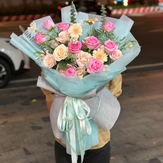 Bó Hoa Mộng Mơ Hồng Phấn 