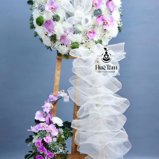 “Kệ Hoa Viếng Tím An Nhiên” 🌸🙏 