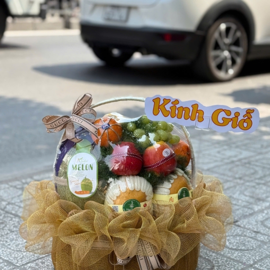 🌟 Giỏ Trái Cây Nhập Khẩu – Kim Lộc Kính Biếu 