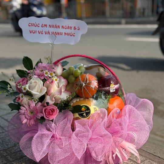 🌸 Giỏ Hoa Quả – Hồng Yêu Thương dịu dàng 