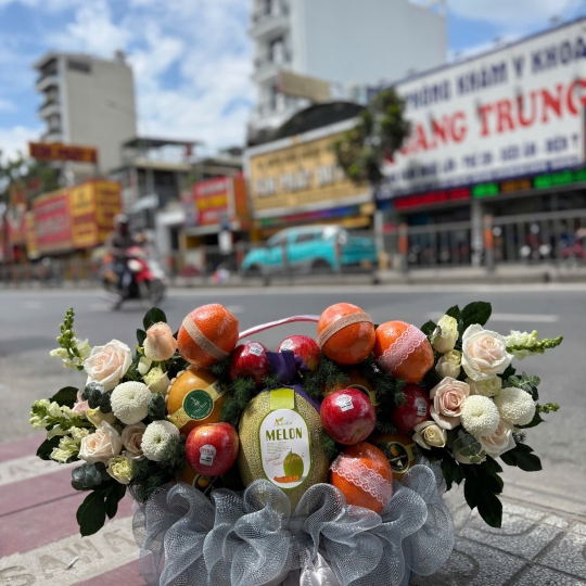 1. 🍈 Giỏ Trái Cây Premium – Thanh Ngọc An Nhiên 