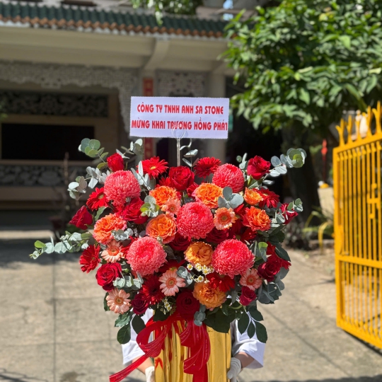 🎉 Giỏ Hoa Chúc Mừng – Hồng Phát Thành Công 