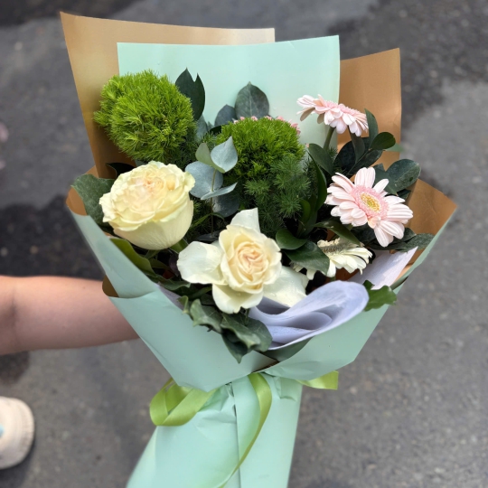 💚 Minty Blossom – Sắc Hoa Dịu Mát 