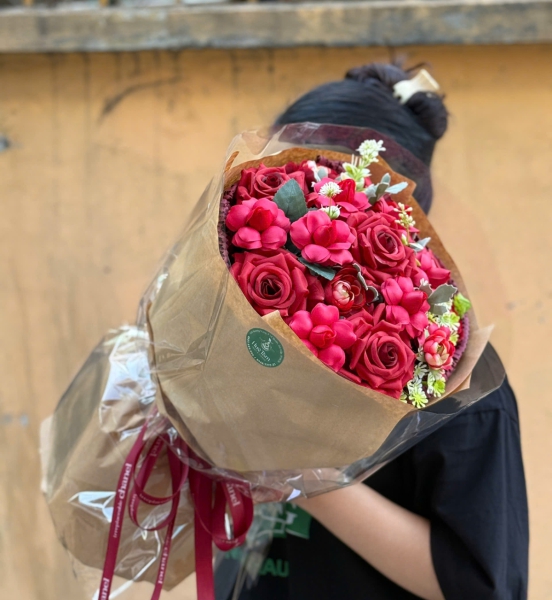 Bó Hoa Sáp Hồng Ruby – Nồng Nàn Yêu Thương