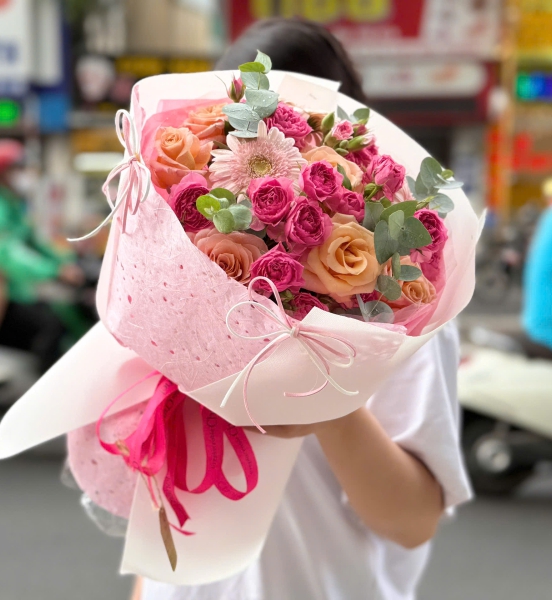 💗 Bó Hoa Hồng Phấn Ngọt Ngào – Sắc Xuân Yêu Thương