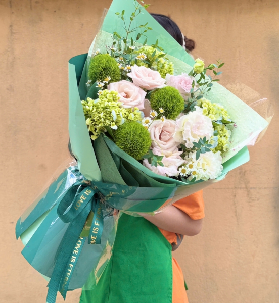 Bó Hoa Pastel Xanh Dịu Dàng – Vườn Xuân An Nhiên