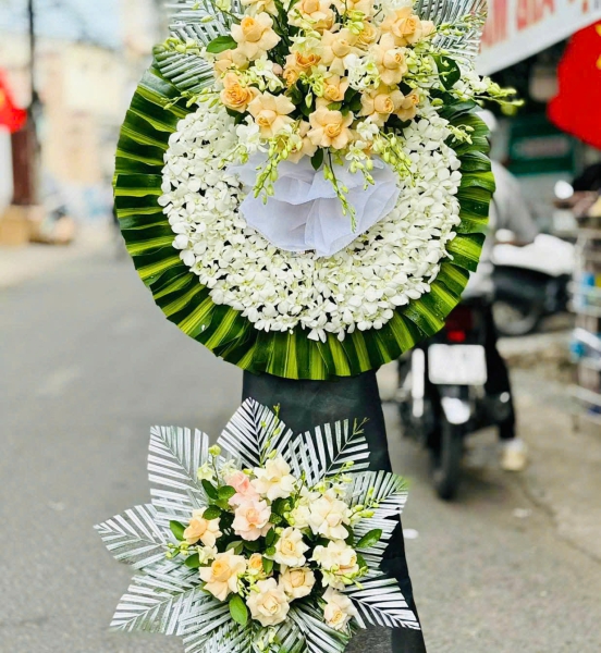 “Kệ Hoa Viếng Tưởng Niệm Bình An” 🌿