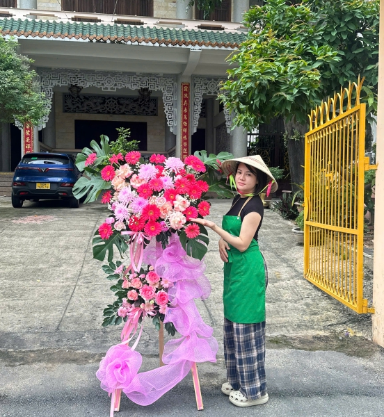🌸 Kệ Hoa Chúc Mừng Hồng Phát