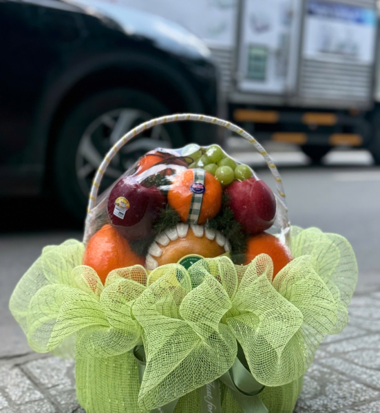 🍊 Giỏ Trái Cây Nhập Khẩu – Ngọt Lành Phú QÚY