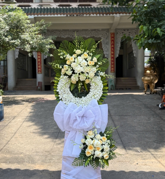 🕊️ Vòng Hoa Chia Buồn – Vĩnh An Tiễn Đưa
